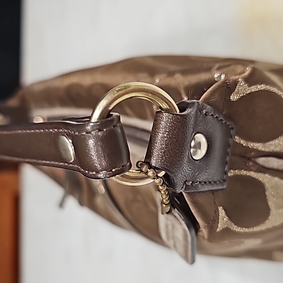 Coach Rare Find • Brown, Gold, Metallic Thread Beaded "C" Demi Collection - Picture 8 of 14